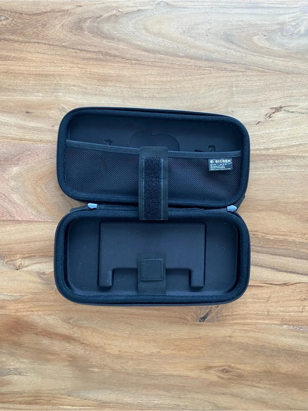 Switch 1 Case - protective, carrying case - Navy blue with unicorn design